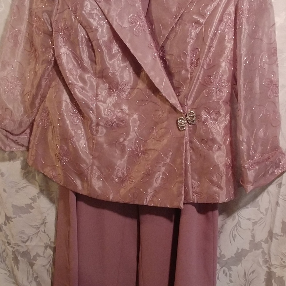 Dusty rose 2 piece pants suit
